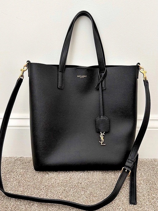 Saint Laurent Handbags - Saint Laurent Shopping Toy Avec Tass Black Tote with Shoulder Strap Like New